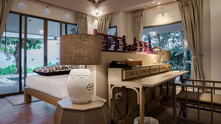 Private Beach Front Pool Villa 